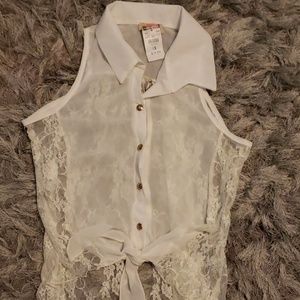 Body Central lace tank